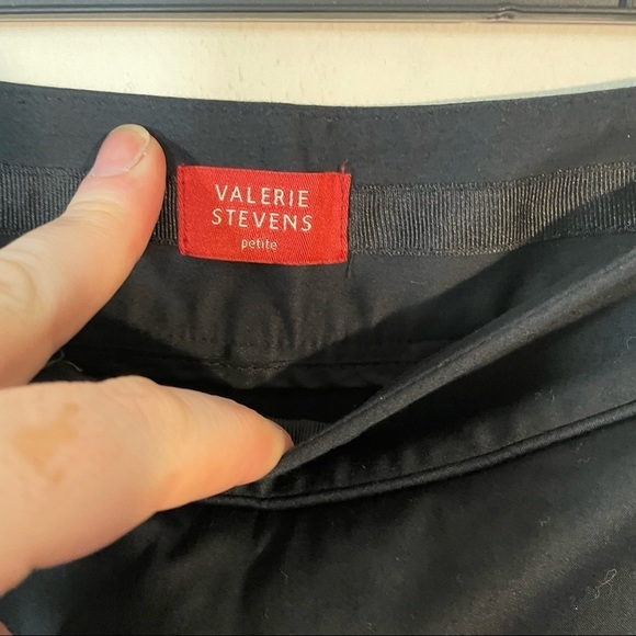 Valerie Stevens cropped capri pants size 6 petite - Picture 3 of 4